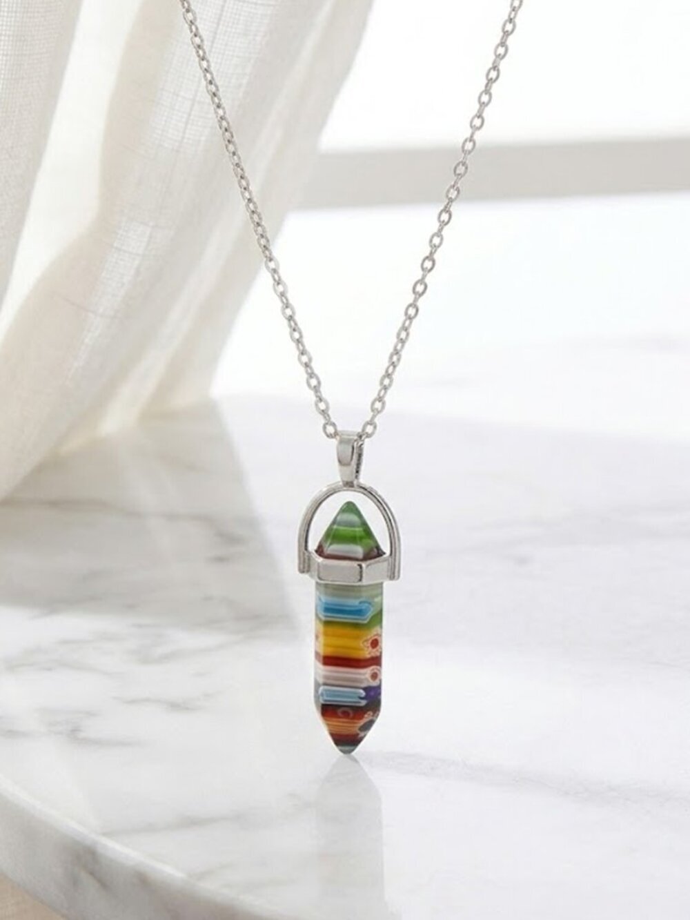 Multicolor Ladies Fashionable Faux Stone Necklace
